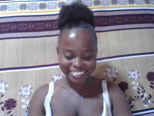 Christine21 webcam