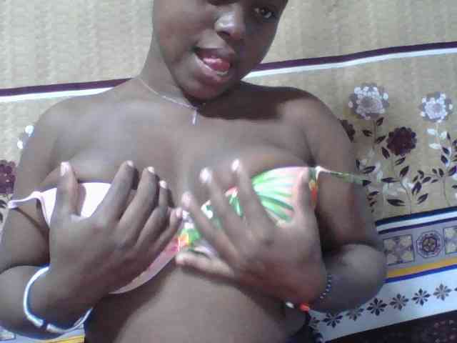 Christine21 webcam