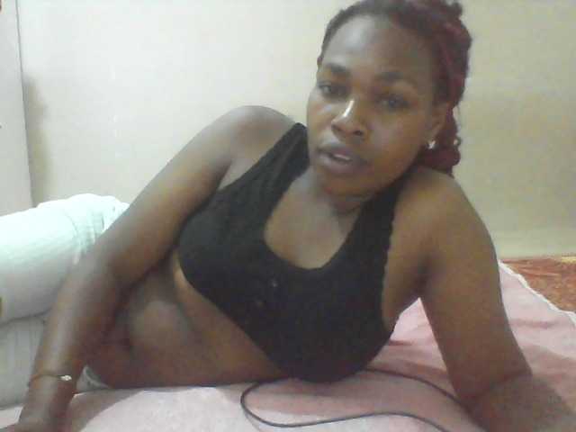 cutealinah live cam on BongaCams