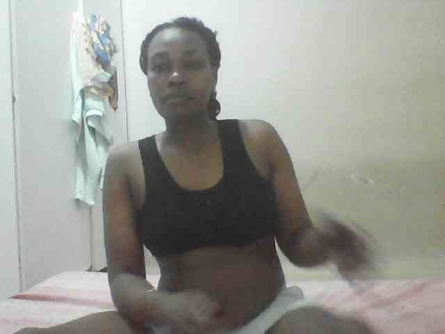 cutealinah Live Webcam on BongaCams