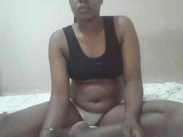 cutealinah webcam
