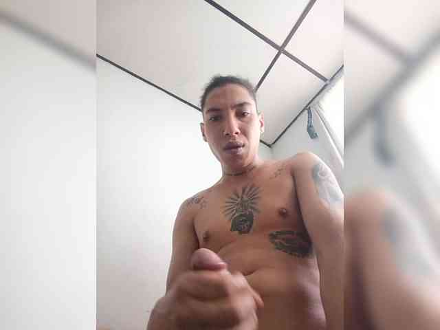 DIORCRISS Live Webcam on BongaCams