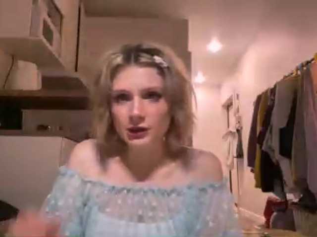 Live трансляция AideWaddick - Runet.cam