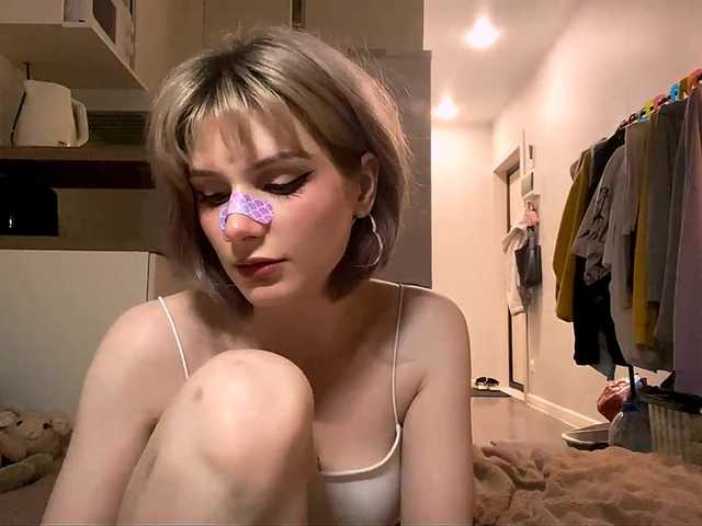 Live трансляция AideWaddick - Runet.cam