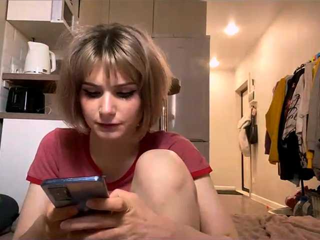 AideWaddick live cam on BongaCams