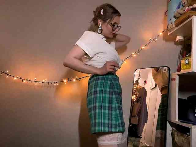 Model: AideWaddick