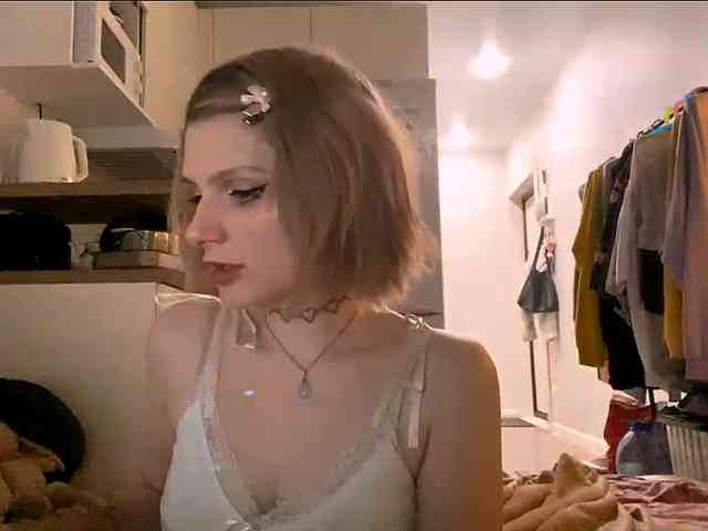 AideWaddick webcam