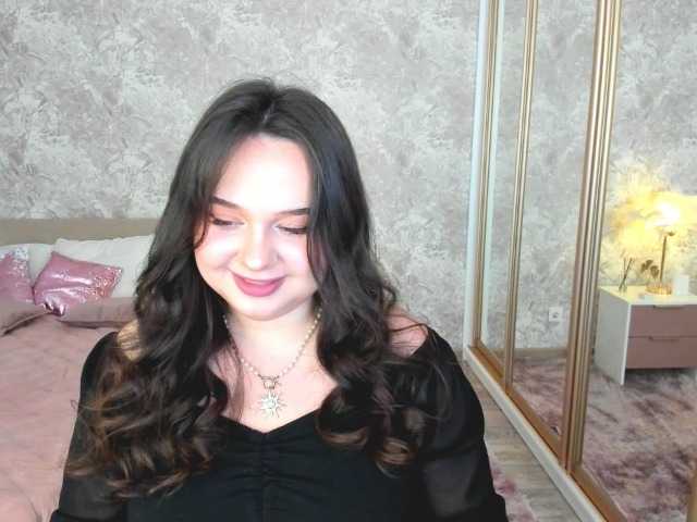 MaddyCroft live cam on BongaCams