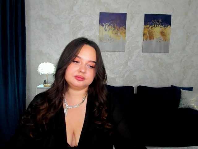 MaddyCroft live cam on BongaCams
