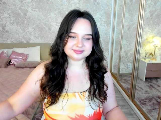 MaddyCroft live cam on BongaCams