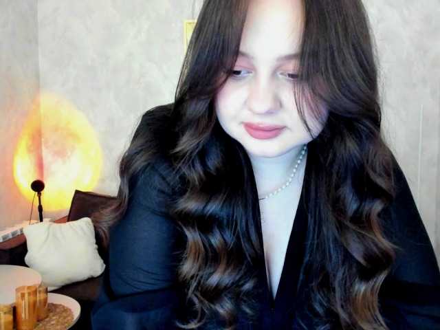 MaddyCroft live cam on BongaCams