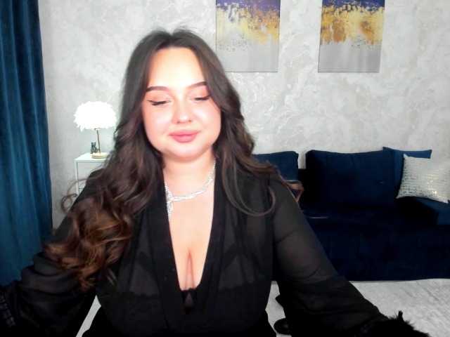 MaddyCroft live cam on BongaCams