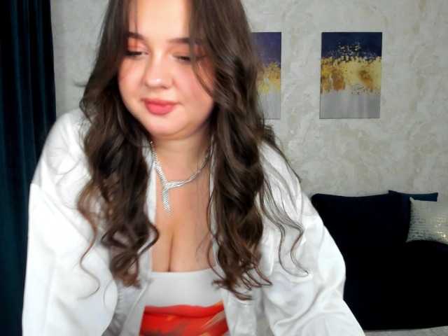 MaddyCroft live cam on BongaCams