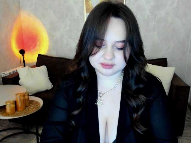 MaddyCroft live cam on BongaCams