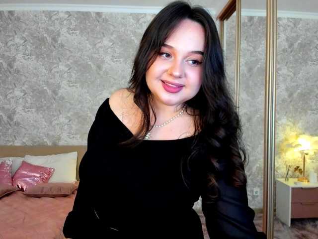 MaddyCroft live cam on BongaCams