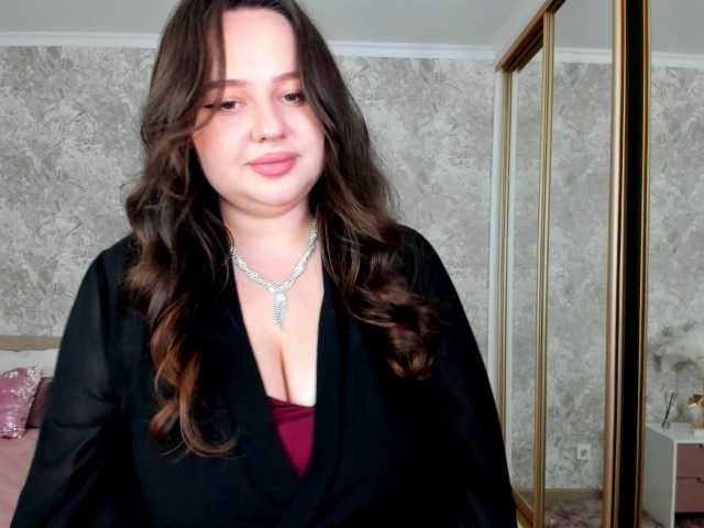 MaddyCroft live cam on BongaCams