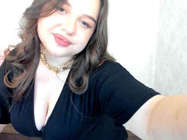 MaddyCroft webcam
