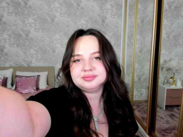 MaddyCroft webcam