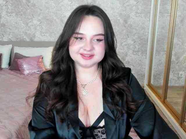 Modella: MaddyCroft