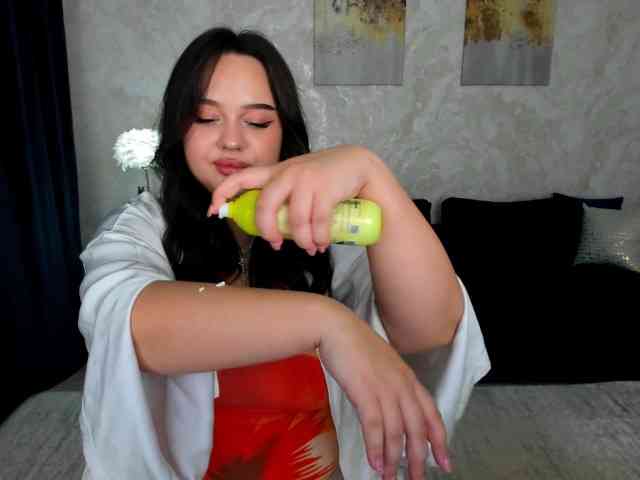 MaddyCroft webcam
