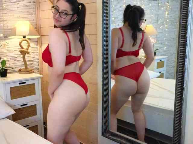 Lizza-Moon webcam