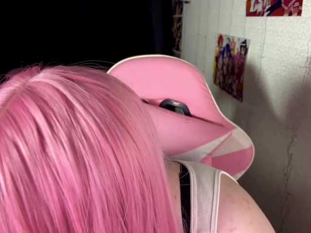 Demi-Lilllly live cam on BongaCams