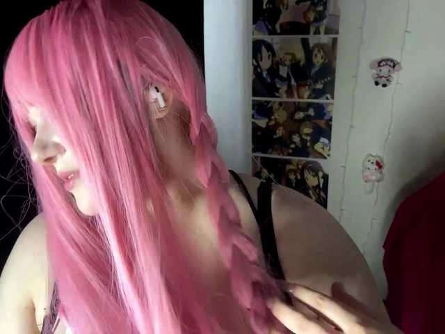 Demi-Lilllly live cam on BongaCams