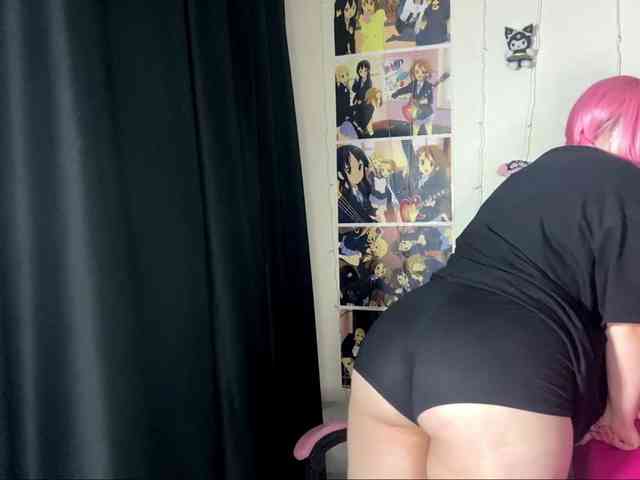 Demi-Lilllly webcam