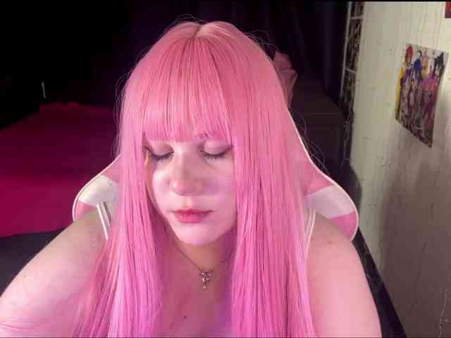 Demi-Lilllly webcam