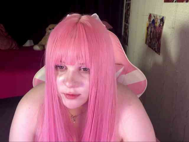 Demi-Lilllly webcam