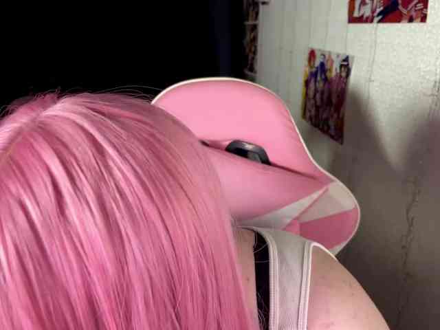 Demi-Lilllly webcam