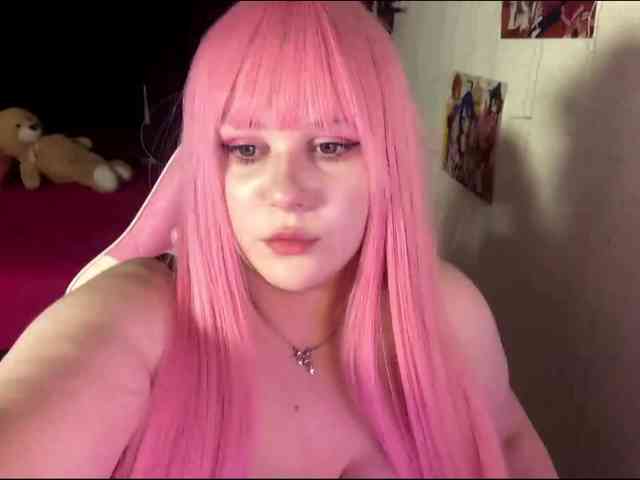 Demi-Lilllly webcam