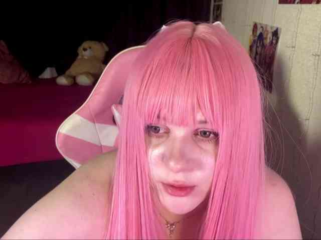 Demi-Lilllly webcam