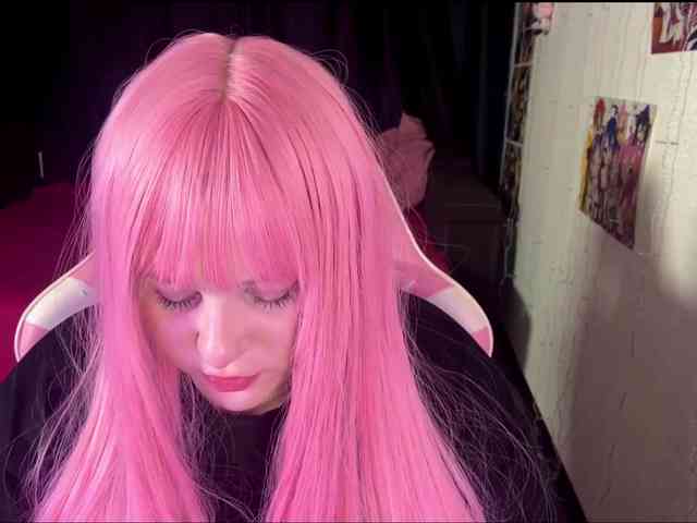 Demi-Lilllly webcam