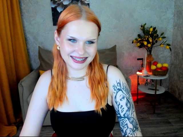 AshleyCandi live cam on BongaCams