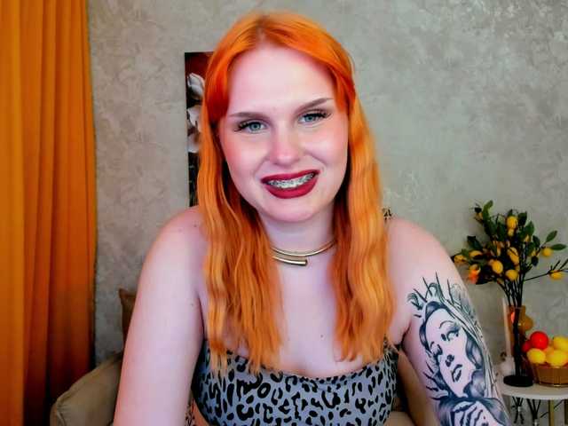 AshleyCandi live cam on BongaCams