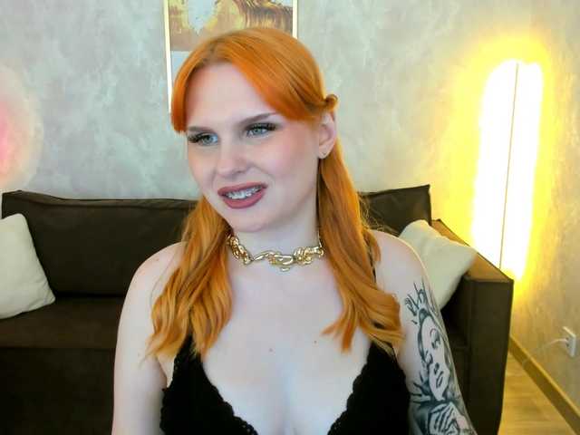 AshleyCandi live cam on BongaCams