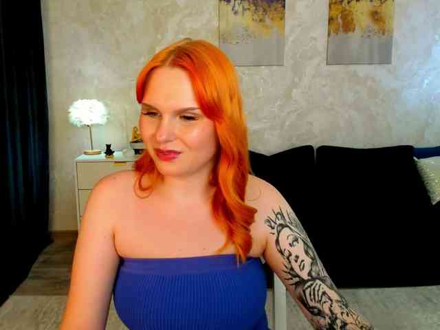 AshleyCandi webcam