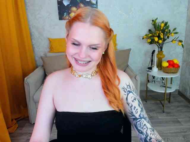AshleyCandi webcam