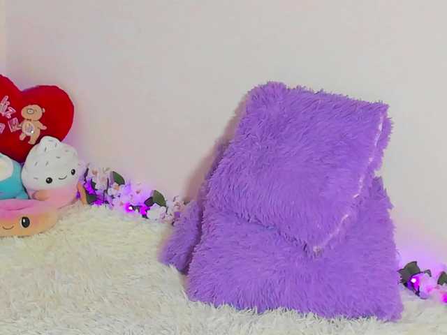 Ariel-Pink live cam on BongaCams