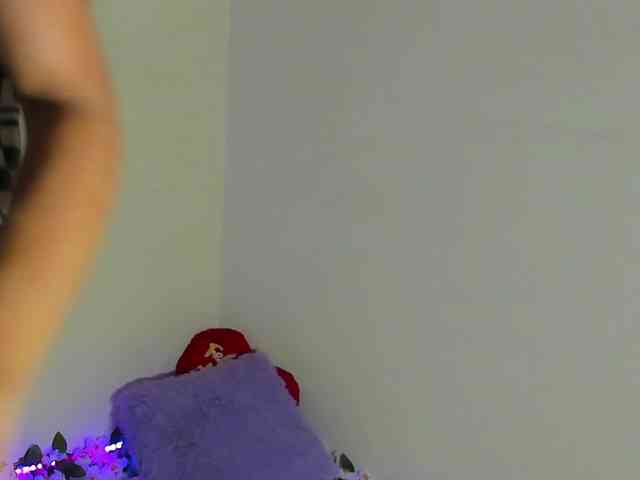 Ariel-Pink webcam