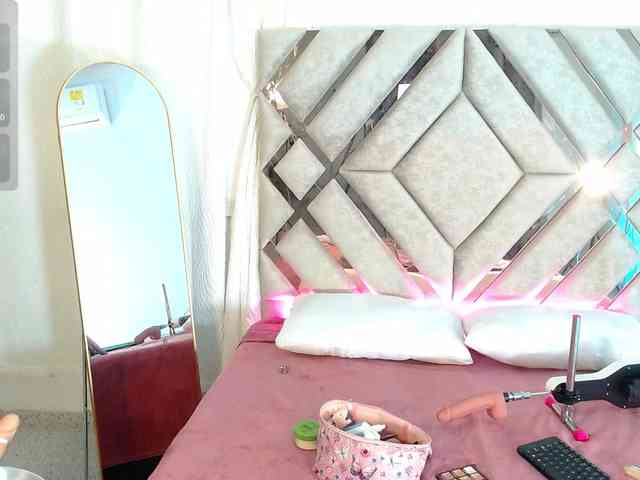 Ariel-Pink webcam