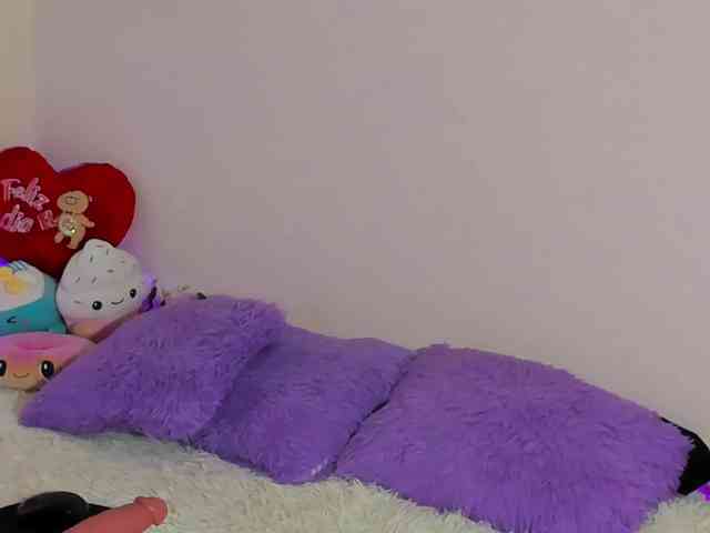 Ariel-Pink webcam
