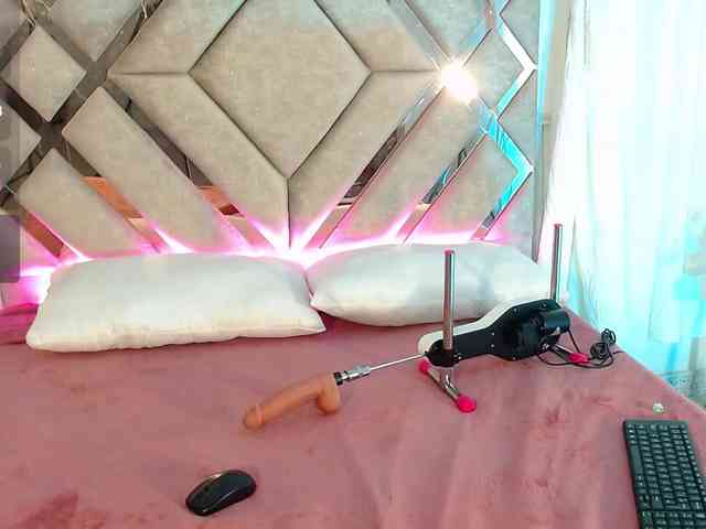 Ariel-Pink webcam