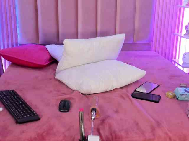 Ariel-Pink webcam