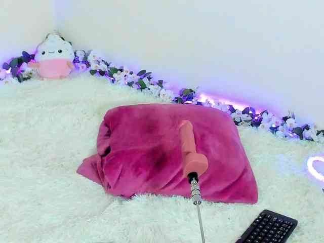 Ariel-Pink webcam