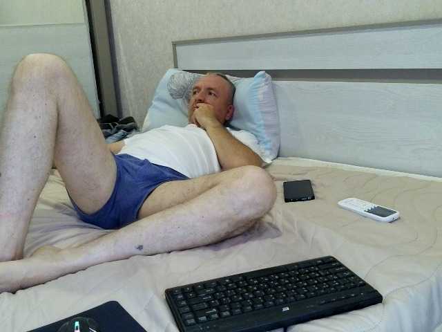Aleksg, 45 y/o - Live Cam on BongaCams