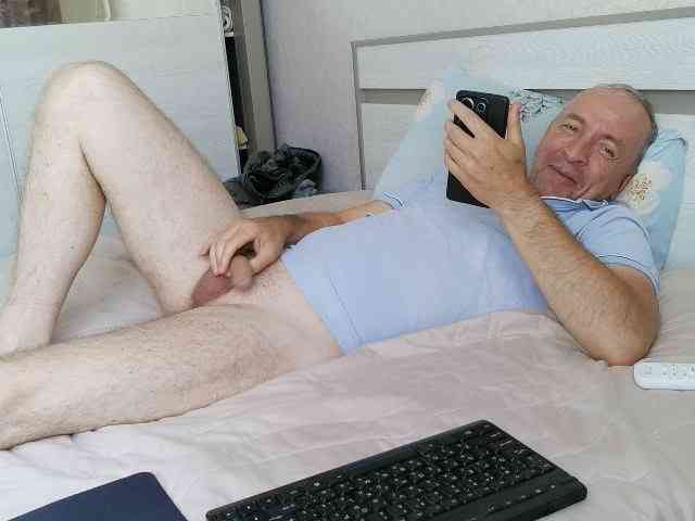 Aleksg Sex Cam Show