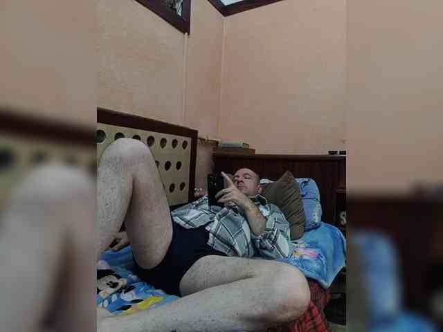 Aleksg Aleksg