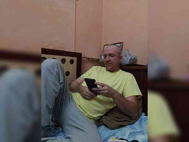Aleksg Aleksg